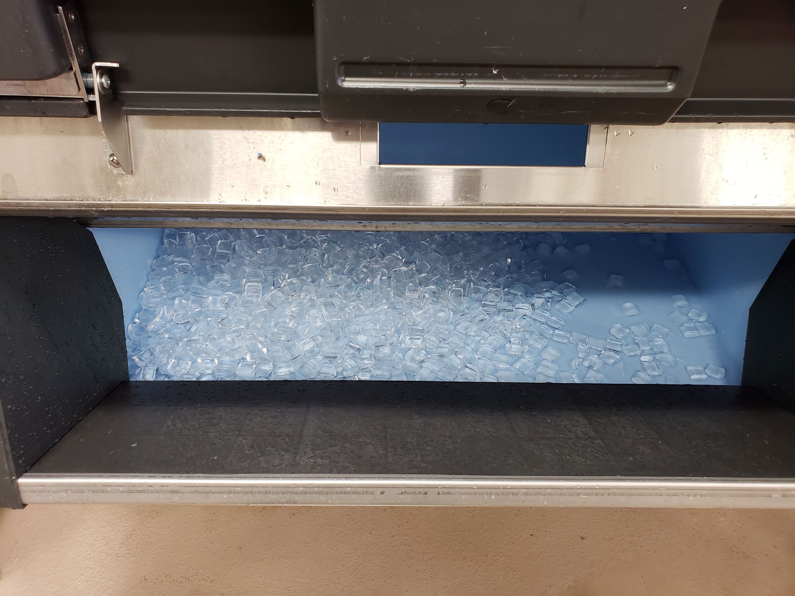 Rox Services Offer Instant Commercial Ice Machine Repair In Portland, Oregon And The Surrounding Area.