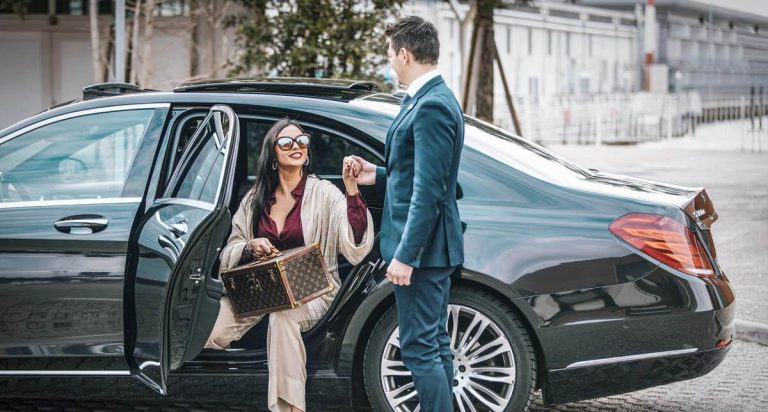 Enjoy a Hassle-Free Journey with Our Private Transfer from Rome to Ravello Enjoy a Hassle-Free Journey with Our Private Transfer from Rome to Ravello