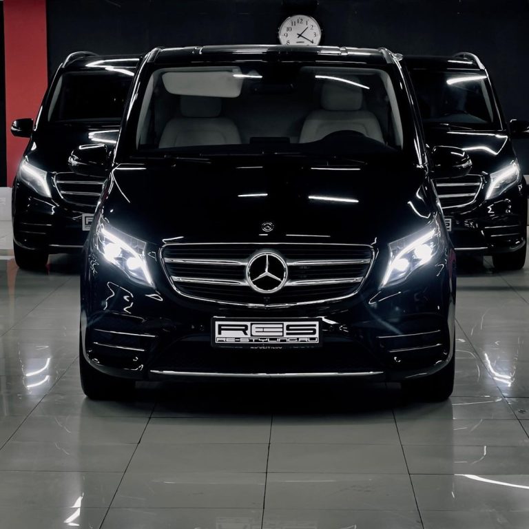 Efficient and Friendly Private Transfer Services from Naples to Praiano with Napoli Limo Service Efficient and Friendly Private Transfer Services from Naples to Praiano with Napoli Limo Service