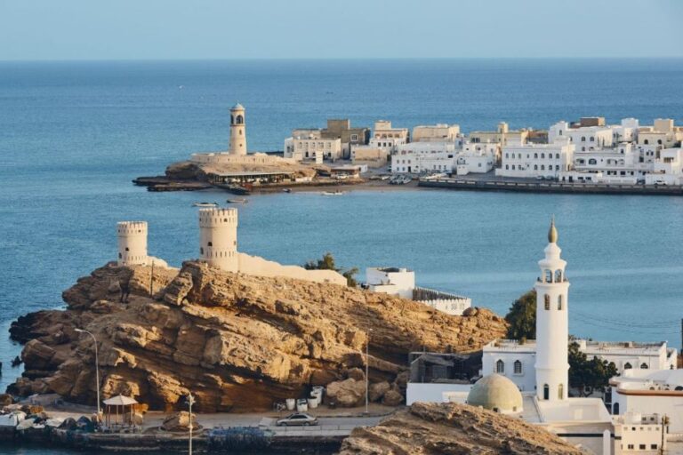 Viaggio in Oman: Scopri il Fascino del Sultanato con Viaggi Tours