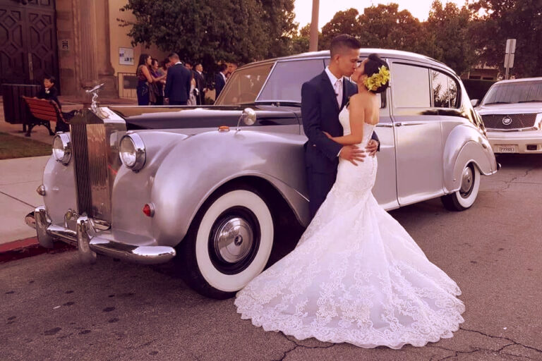 Elevate Your Palm Springs Wedding with Vintage Car Rentals