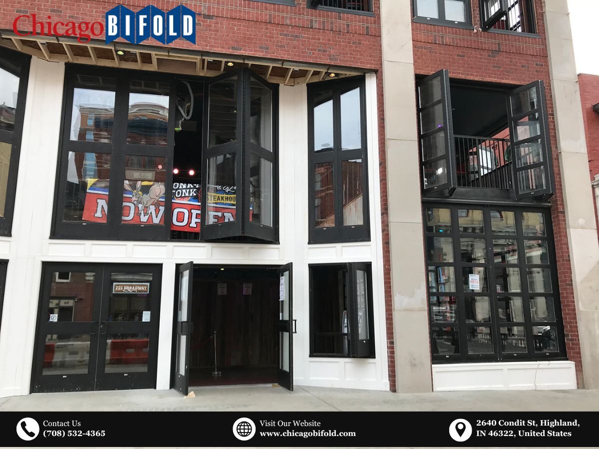 Aluminum accordion doors